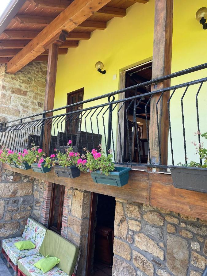 Casa Rural En Riano-Solorzano Santander Bagian luar foto